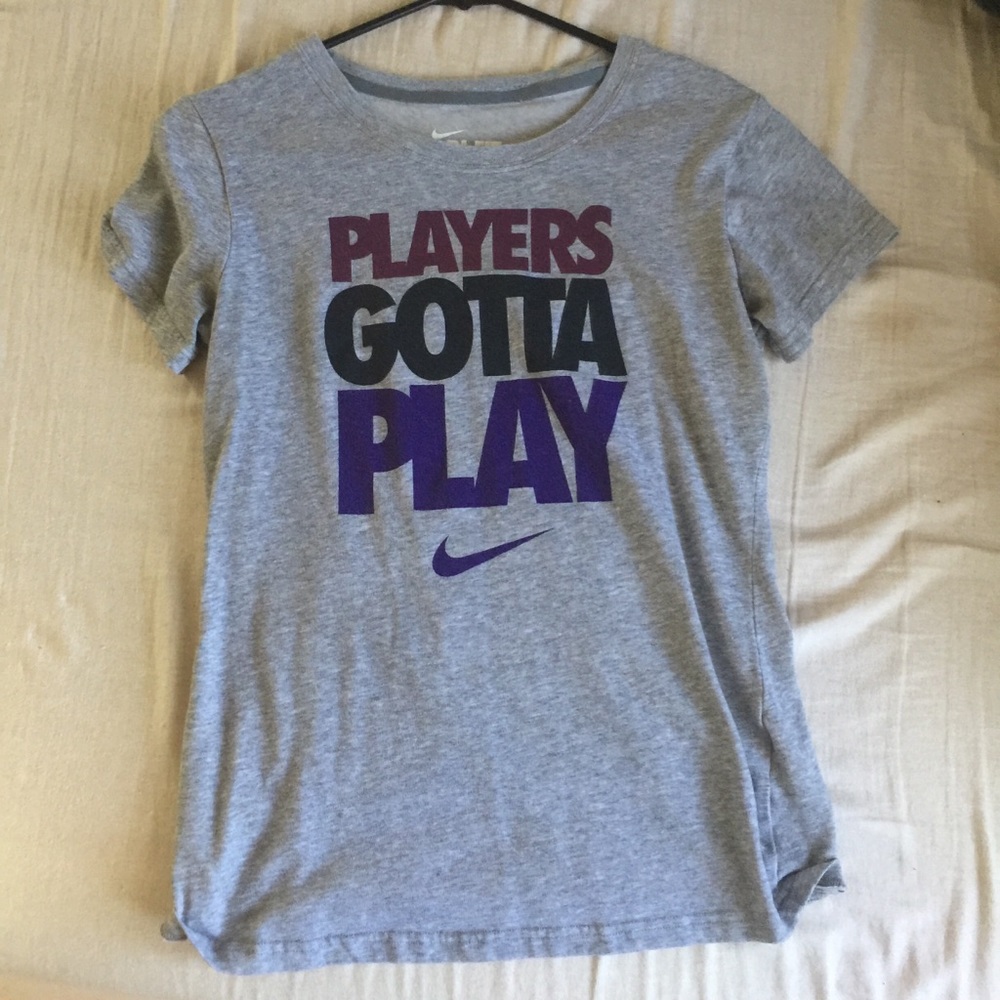 Nike dri fit t-shirt